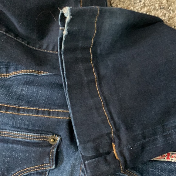 Hudson dark wash bootcut size 28 jeans - Picture 3 of 5